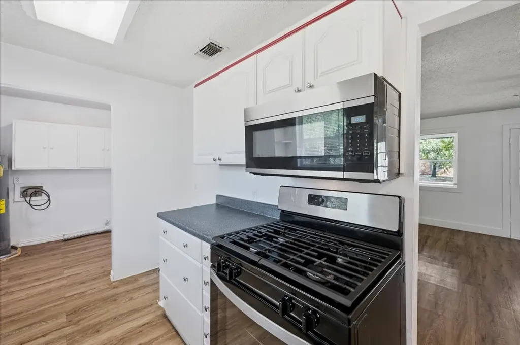 104 Parker Street Italy TX 76651
