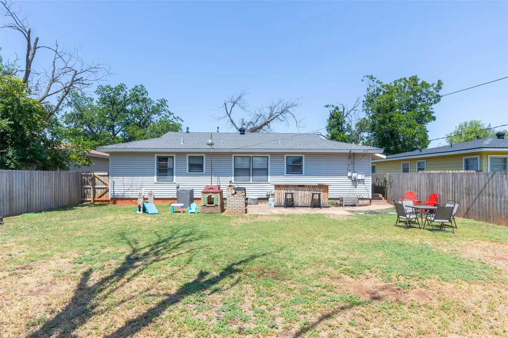 741 Briarwood Street Abilene TX 79603