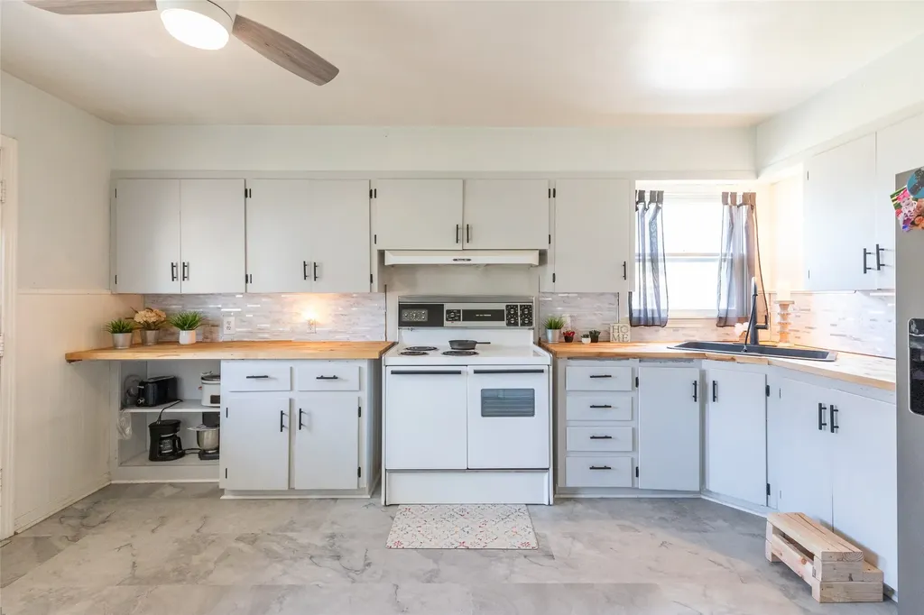 741 Briarwood Street Abilene TX 79603