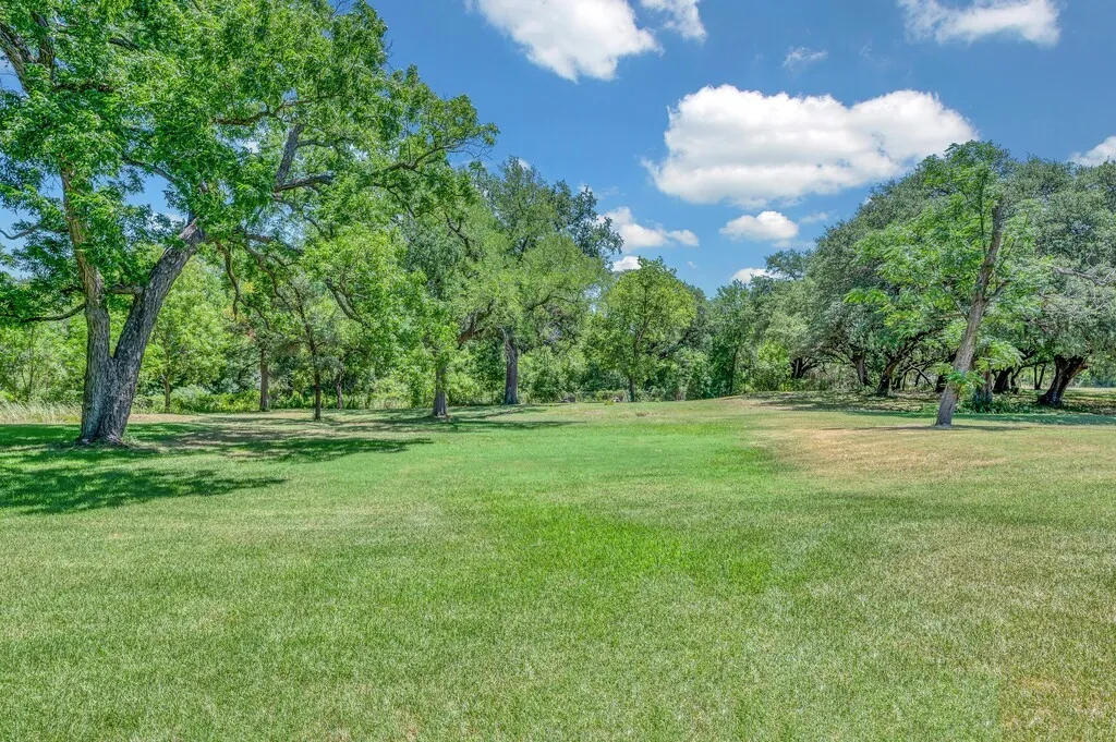 5819 Fm 56 Clifton TX 76634