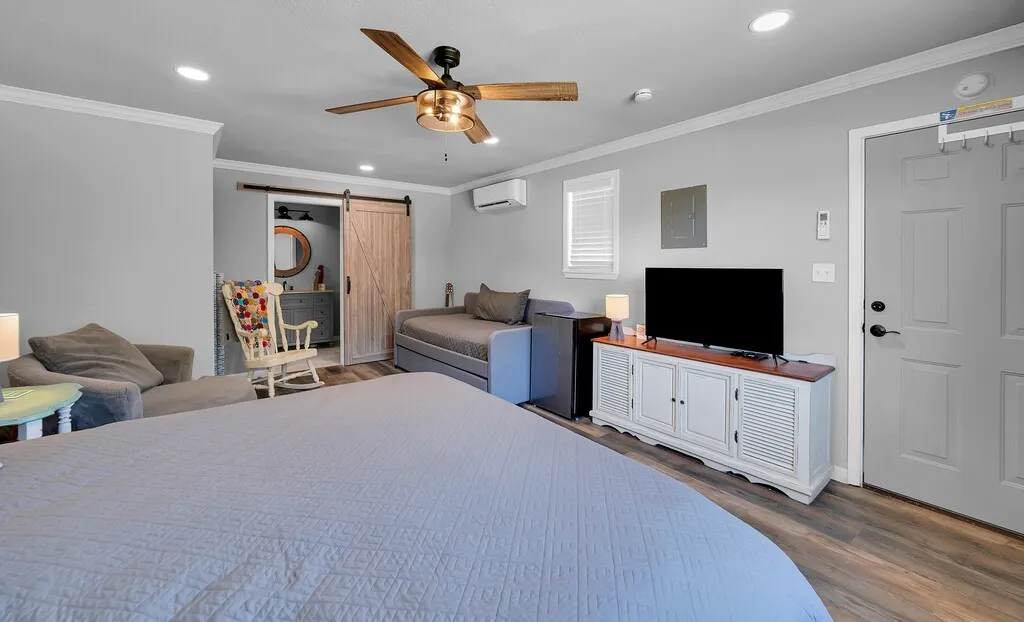 5819 Fm 56 Clifton TX 76634