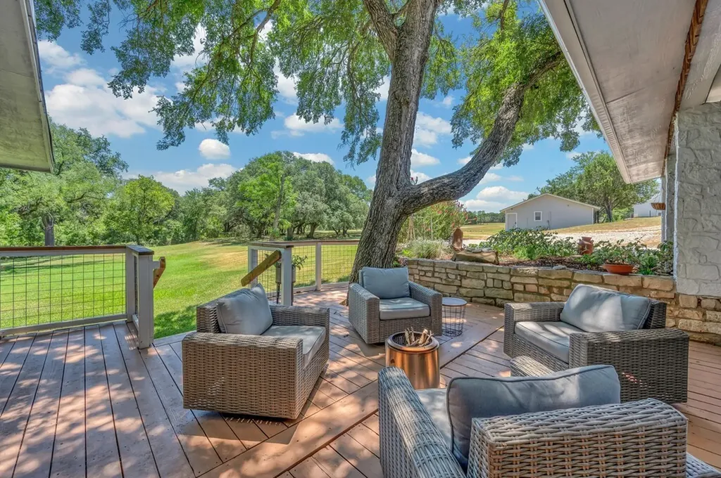 5819 Fm 56 Clifton TX 76634