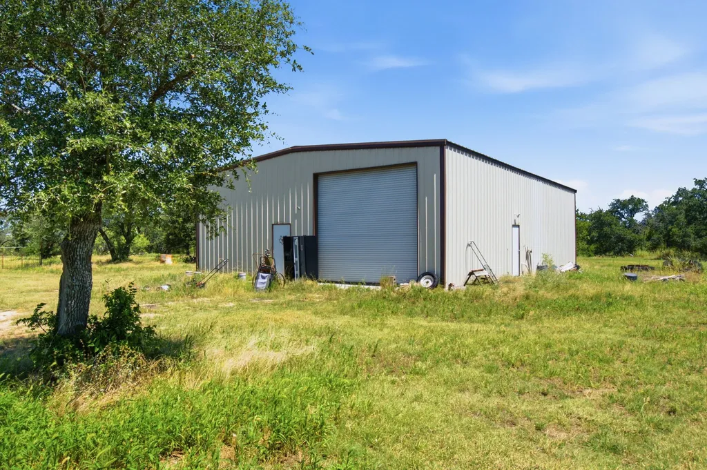 2975 N Fm 1702 Hamilton TX 76531