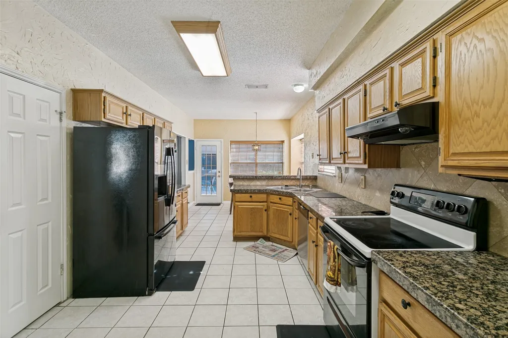 3004 Forest Creek Drive Fort Worth TX 76123