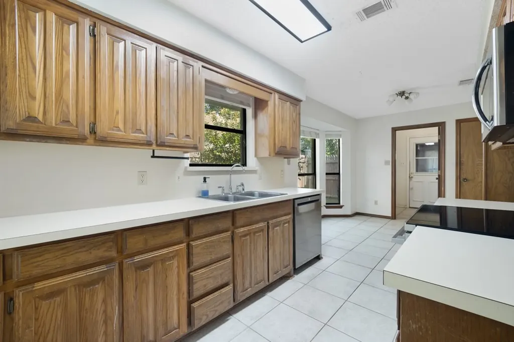 2509 Silvermeadow Lane Corinth TX 76210