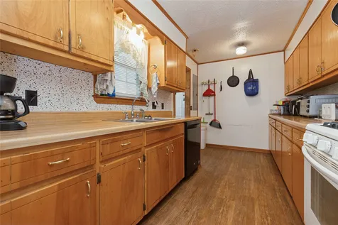 180 County Road 4255 De Kalb TX 75559
