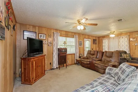 180 County Road 4255 De Kalb TX 75559