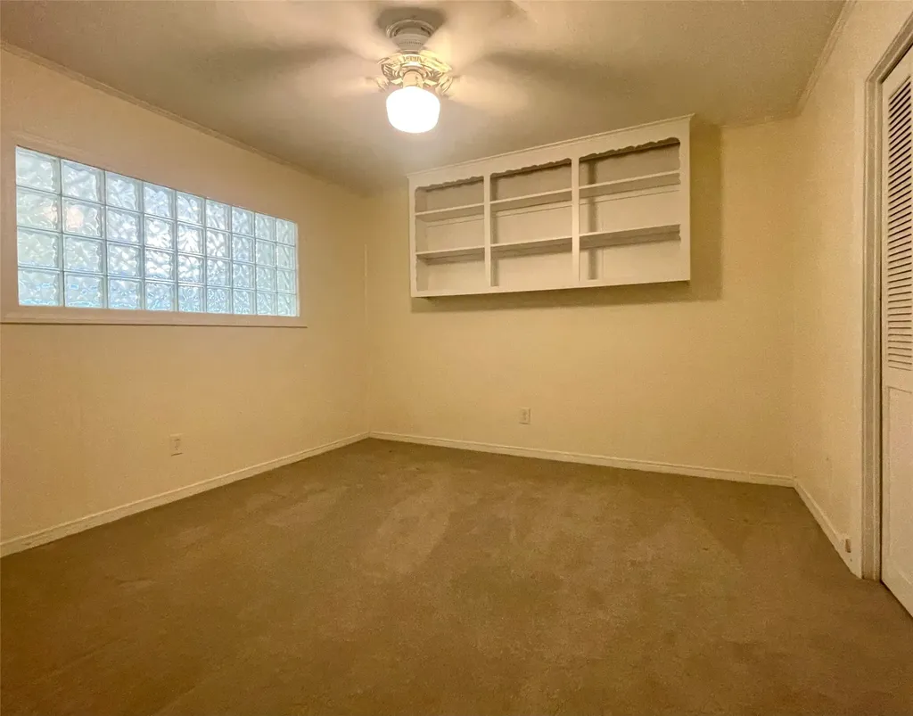 7814 La Manga Drive Dallas TX 75248