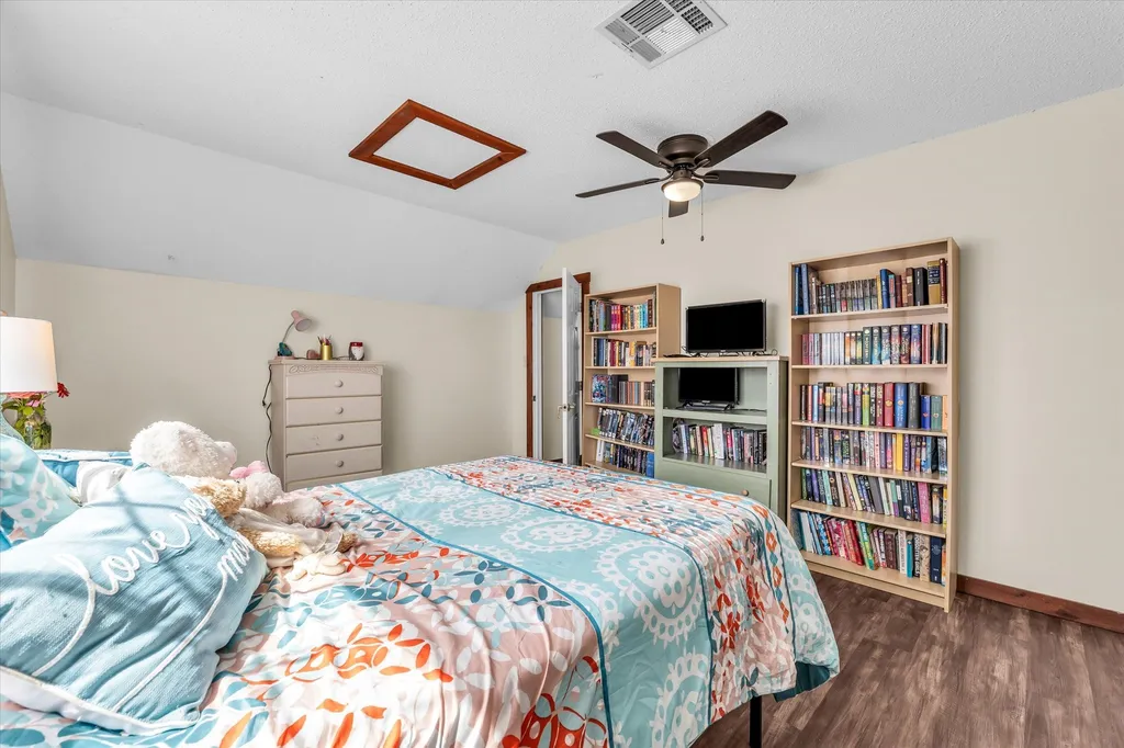 1 Chauna Way Bruceville TX 76630