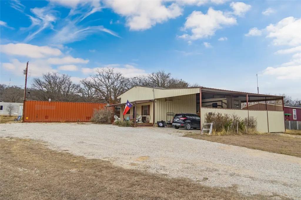 2050 Glen Oaks Drive May TX 76857