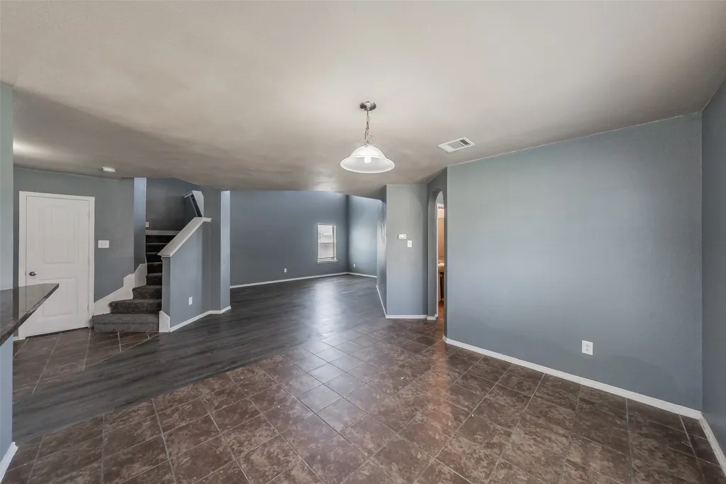 1758 Overlook Drive Lancaster TX 75146