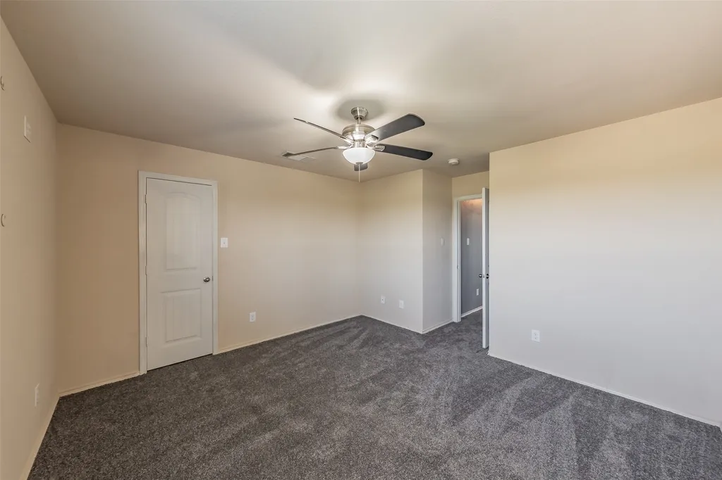 1758 Overlook Drive Lancaster TX 75146
