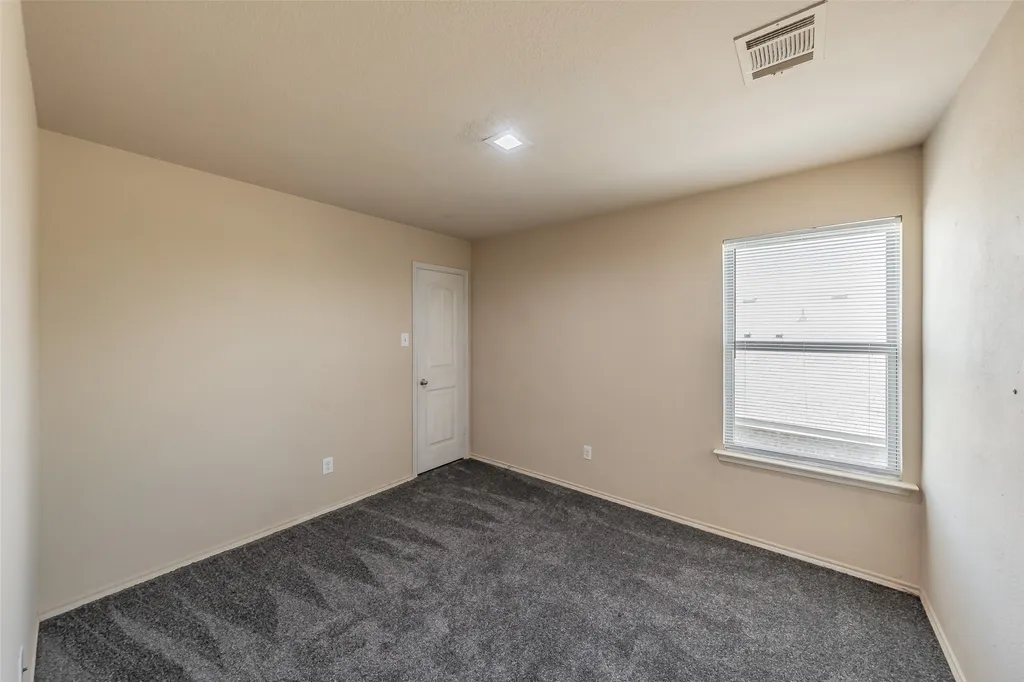 1758 Overlook Drive Lancaster TX 75146