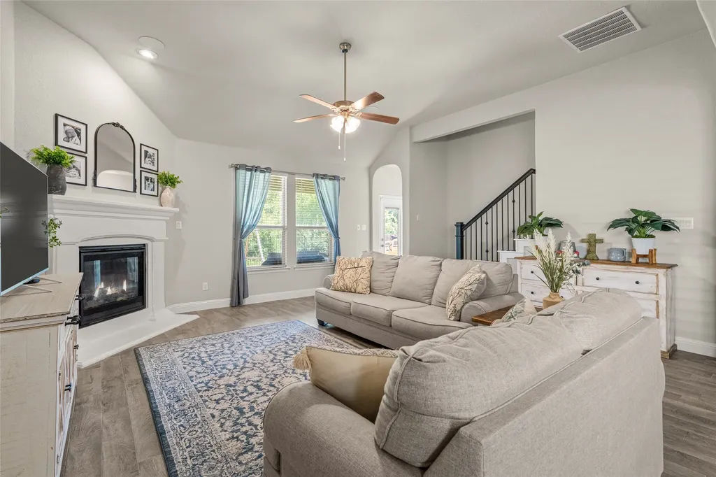 14856 Gladstone Drive Aledo TX 76008