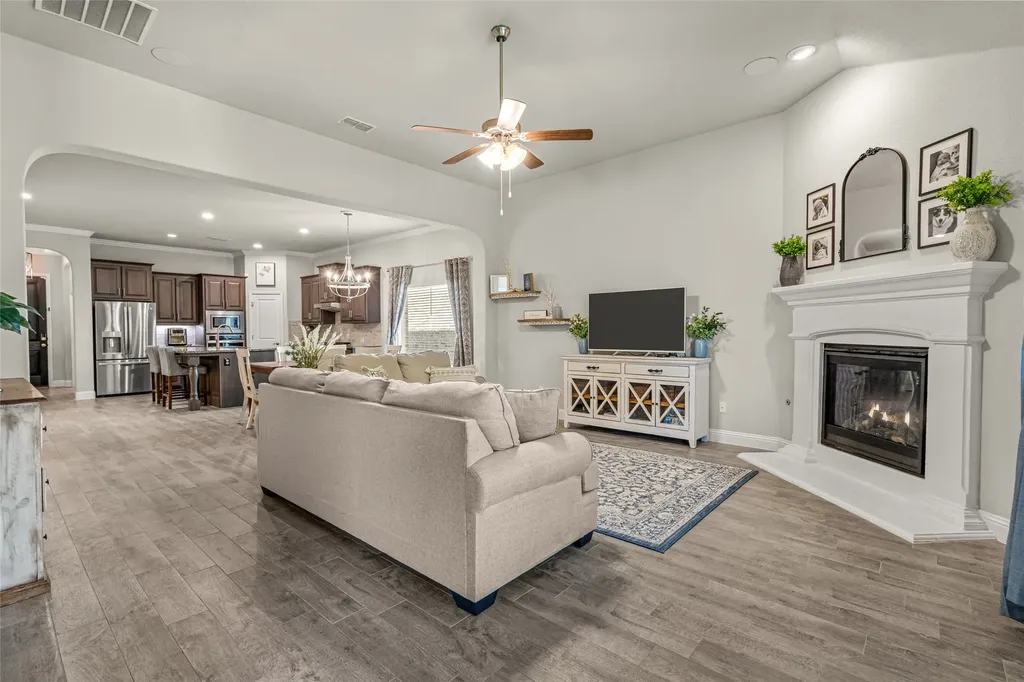 14856 Gladstone Drive Aledo TX 76008