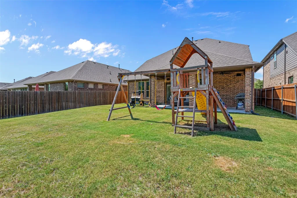 14856 Gladstone Drive Aledo TX 76008