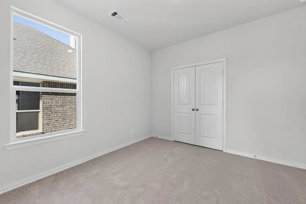 3521 Helena Street Gainesville TX 76240