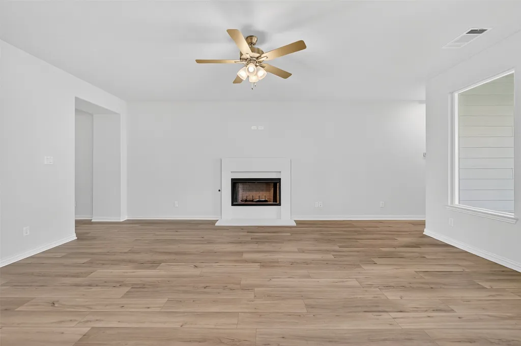 3521 Helena Street Gainesville TX 76240