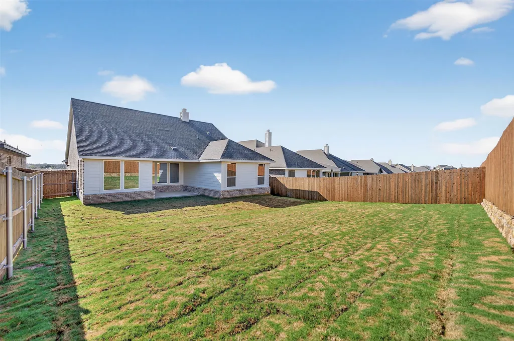 3521 Helena Street Gainesville TX 76240