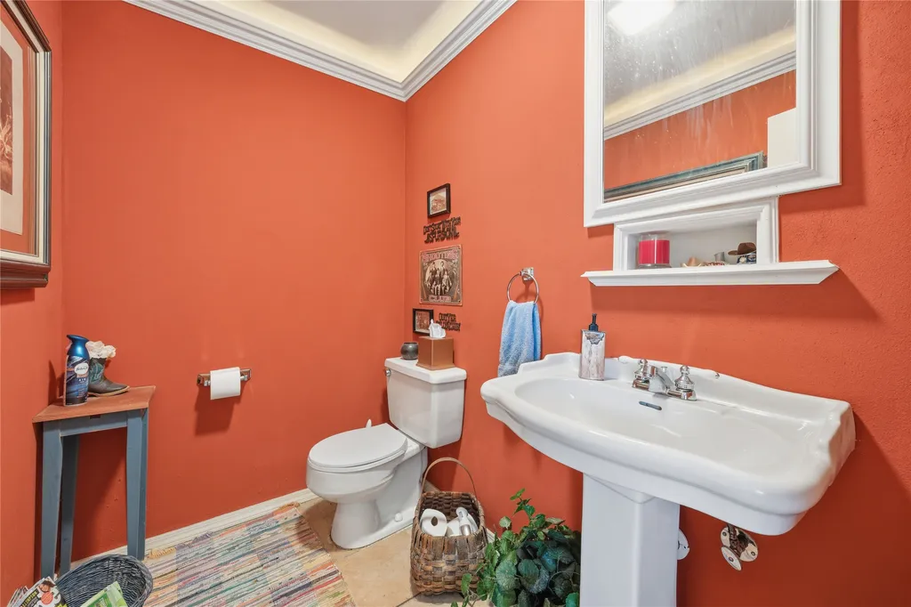 6646 Hillbriar Drive Dallas TX 75248