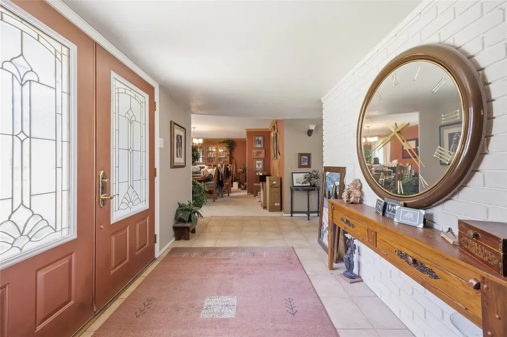 6646 Hillbriar Drive Dallas TX 75248
