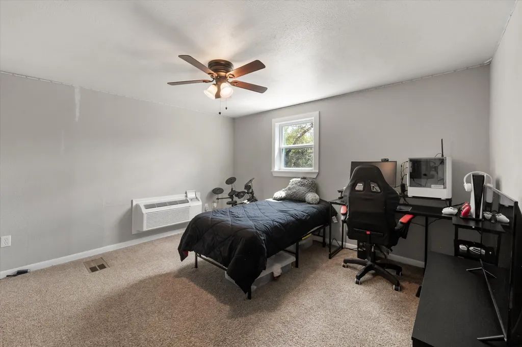 3817 NW County Road 0010 Corsicana TX 75110