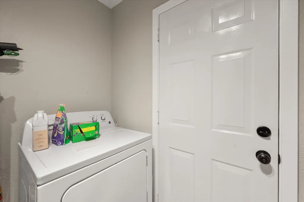 3817 NW County Road 0010 Corsicana TX 75110