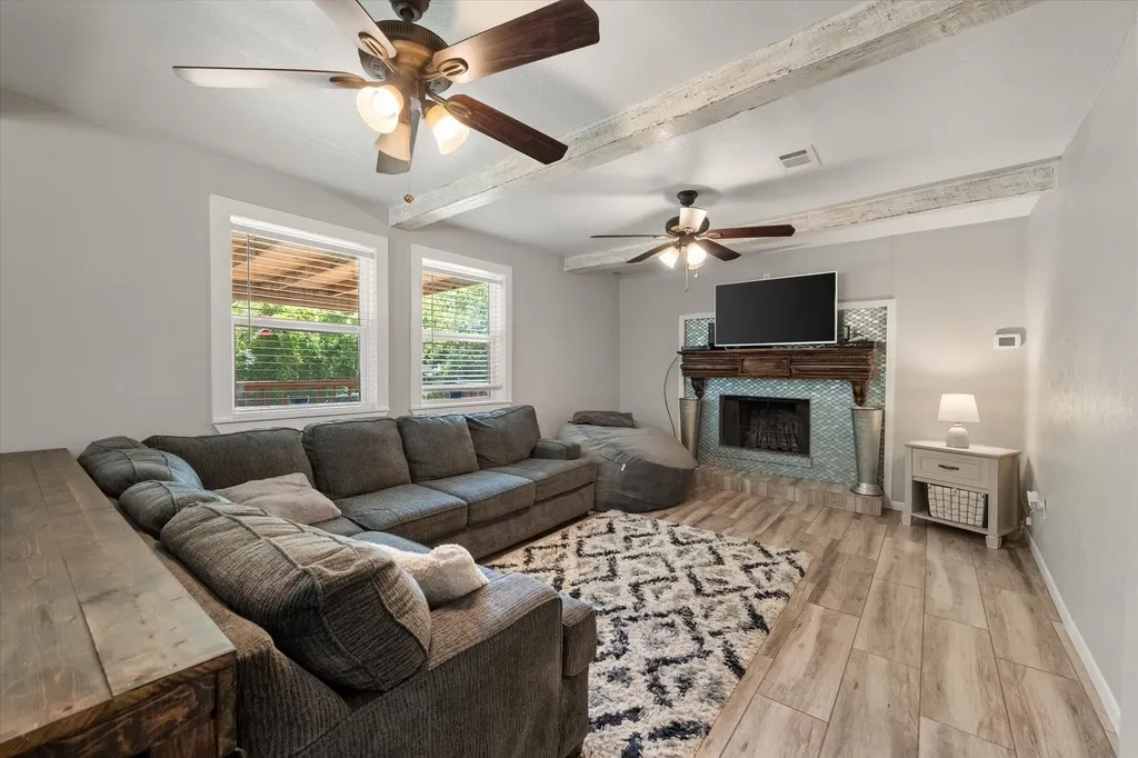 3817 NW County Road 0010 Corsicana TX 75110
