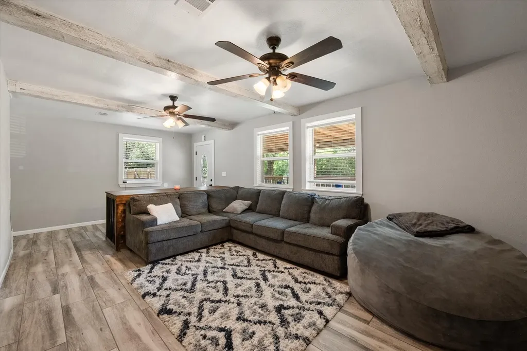 3817 NW County Road 0010 Corsicana TX 75110