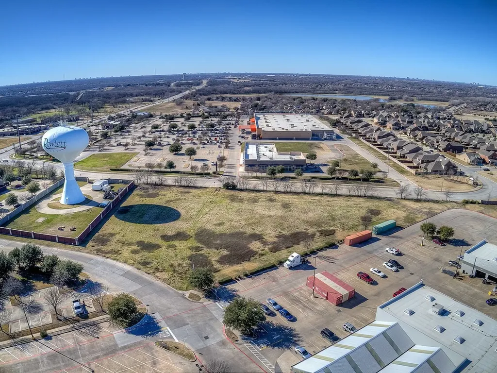 2501 Lakeview Parkway Rowlett TX 75088