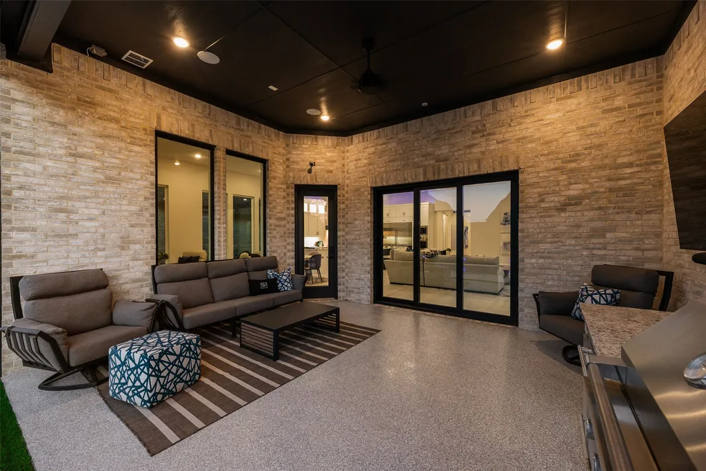 2414 Hawksbury Court Celina TX 75009