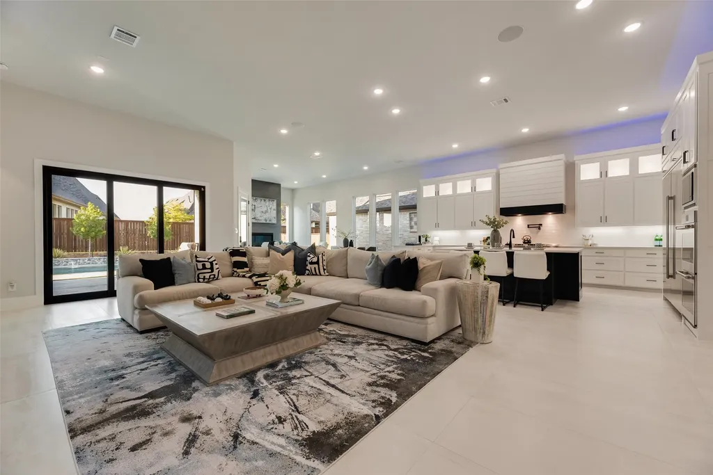 2414 Hawksbury Court Celina TX 75009