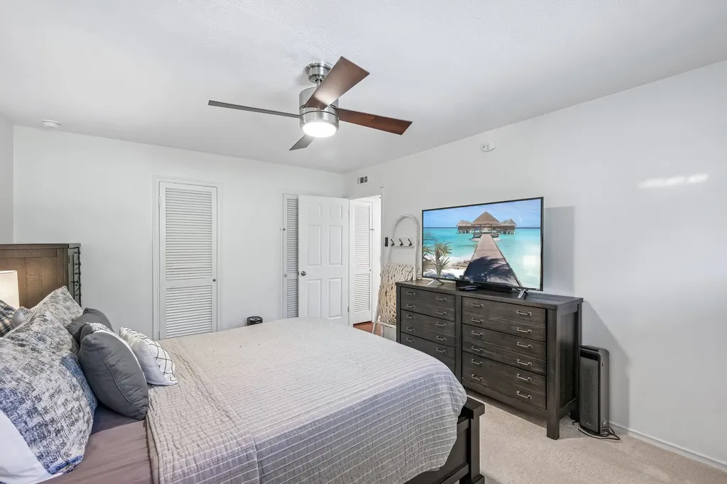 11128 Valleydale Drive Dallas TX 75230