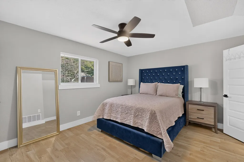 928 Columbus Court Bedford TX 76022