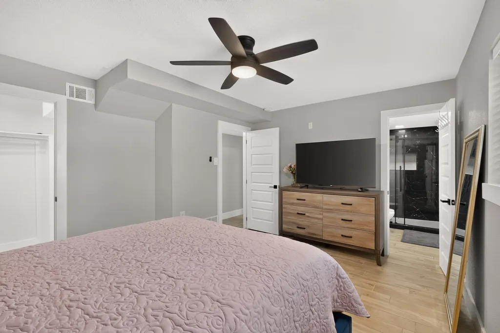 928 Columbus Court Bedford TX 76022