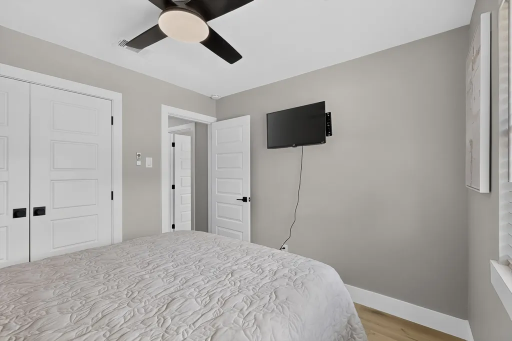 928 Columbus Court Bedford TX 76022