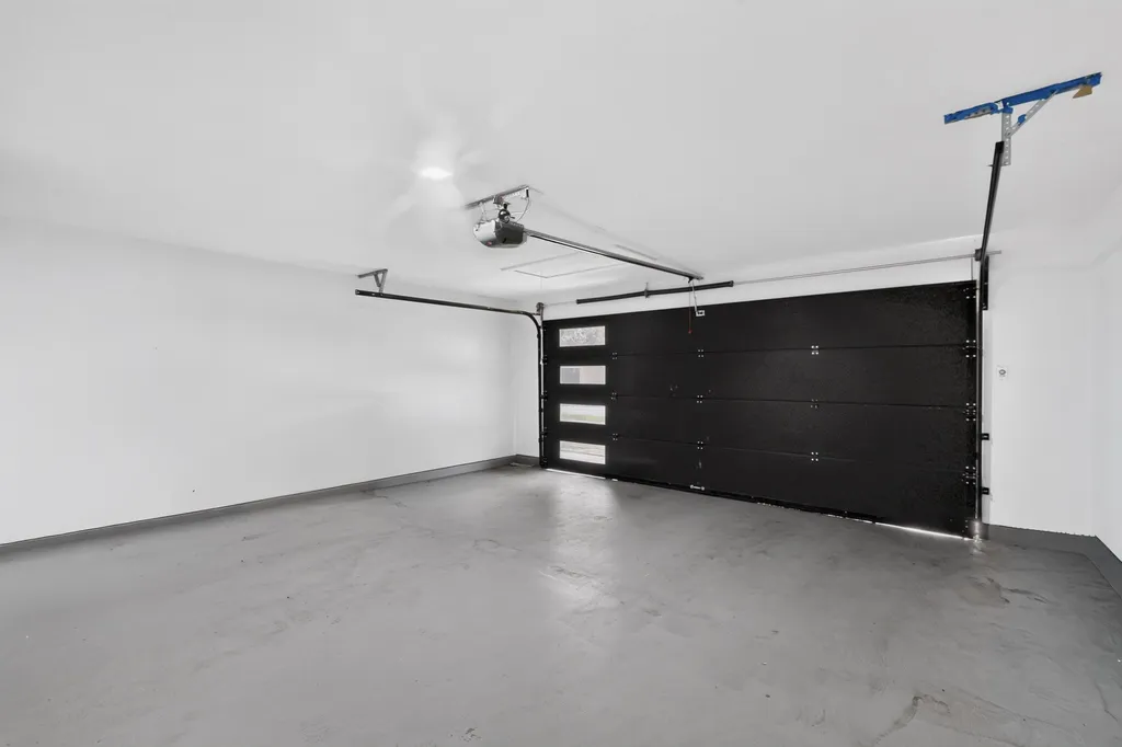 928 Columbus Court Bedford TX 76022