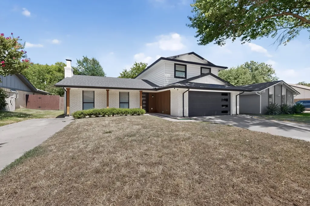 928 Columbus Court Bedford TX 76022