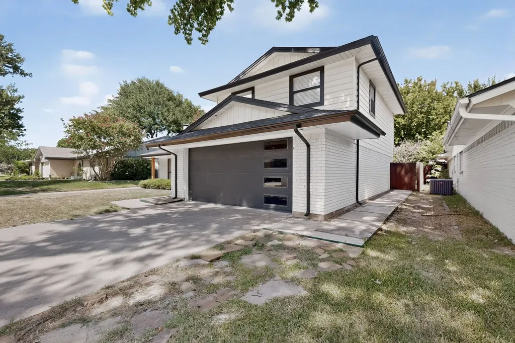 928 Columbus Court Bedford TX 76022