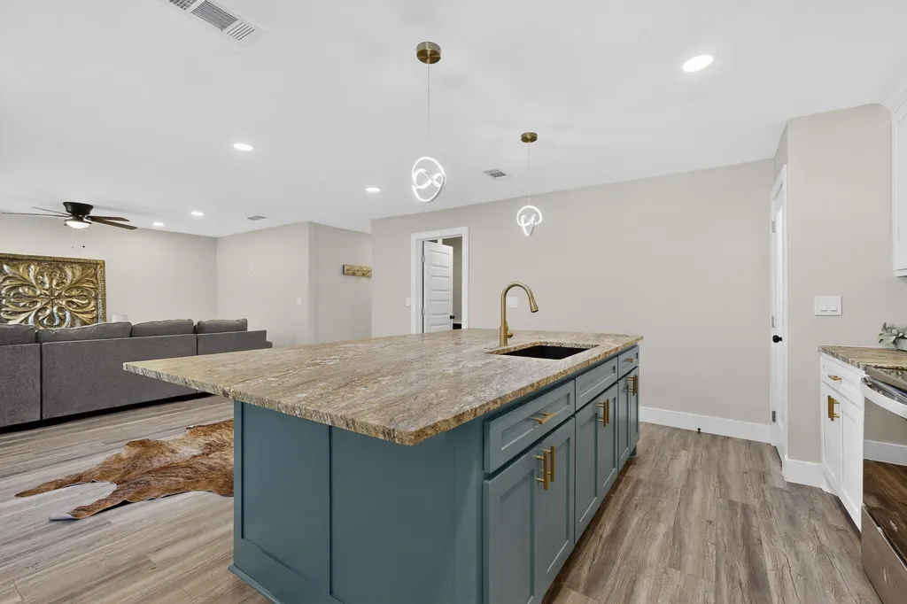 3406 Schwartz Avenue Fort Worth TX 76106
