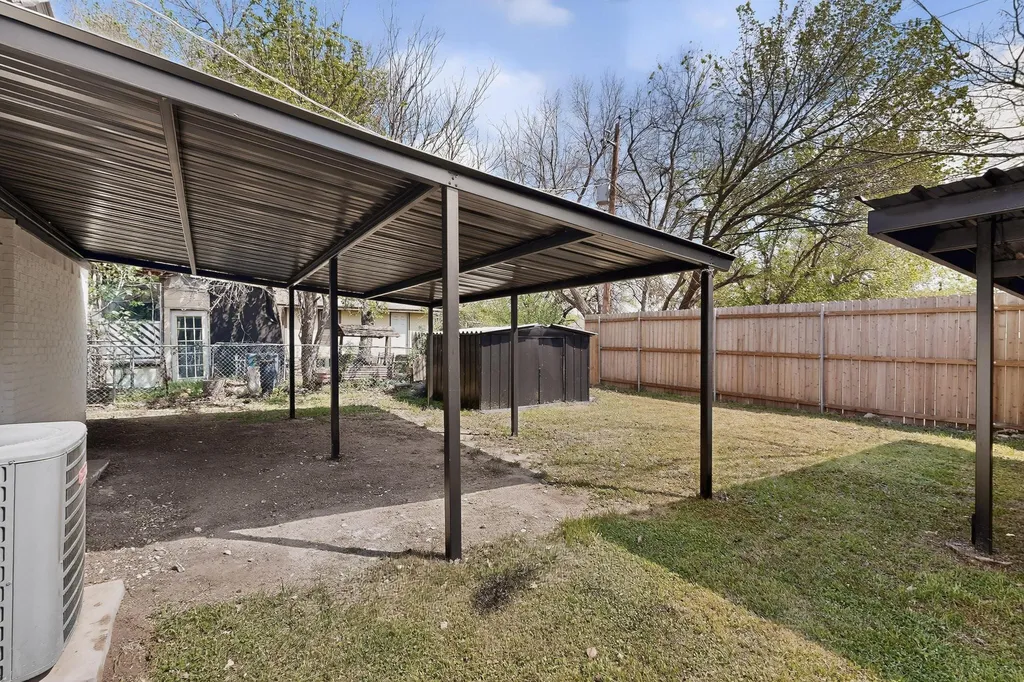 3406 Schwartz Avenue Fort Worth TX 76106