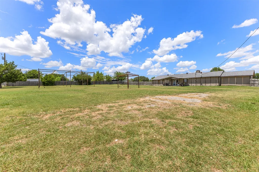 1523 Pheasant Drive Venus TX 76084