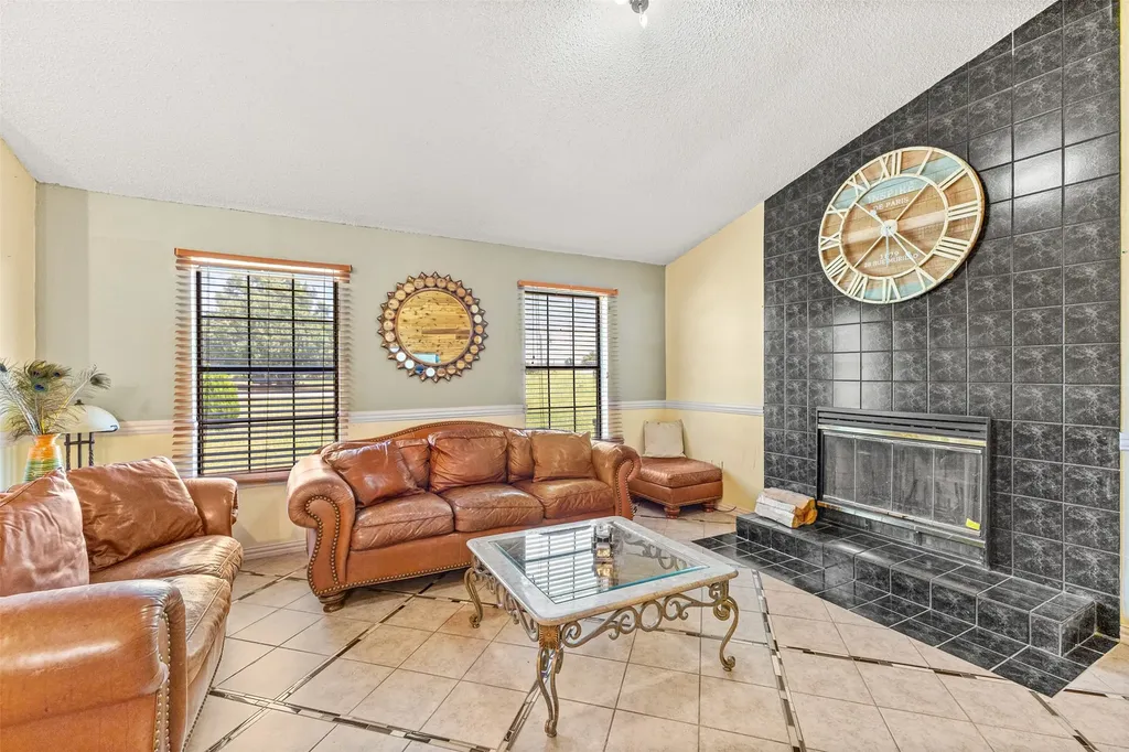 1523 Pheasant Drive Venus TX 76084