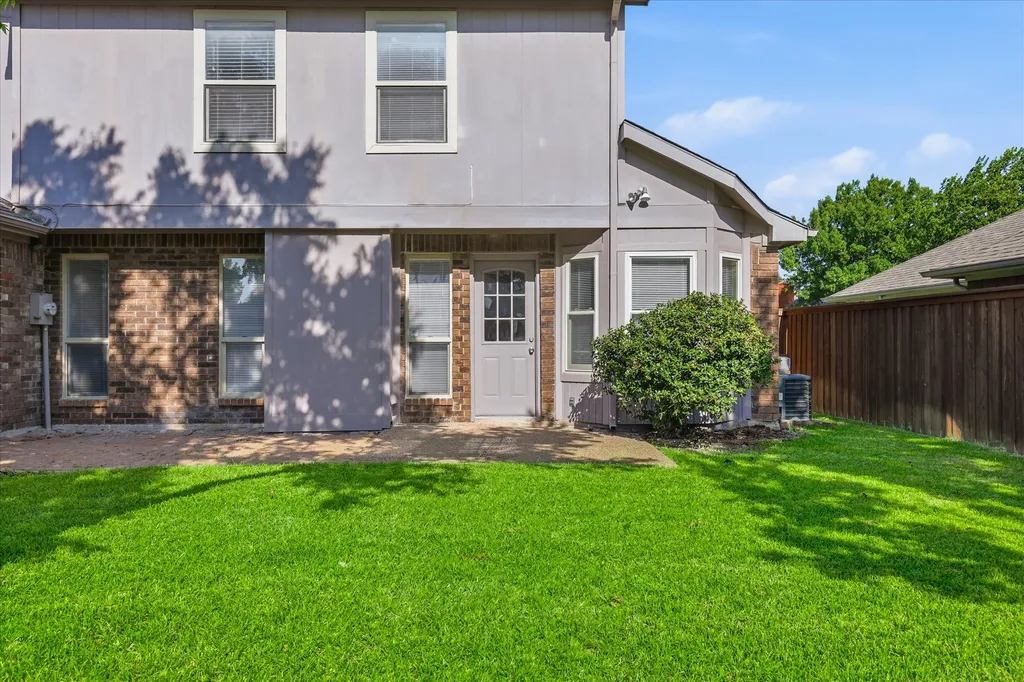 318 Lodge Road Coppell TX 75019