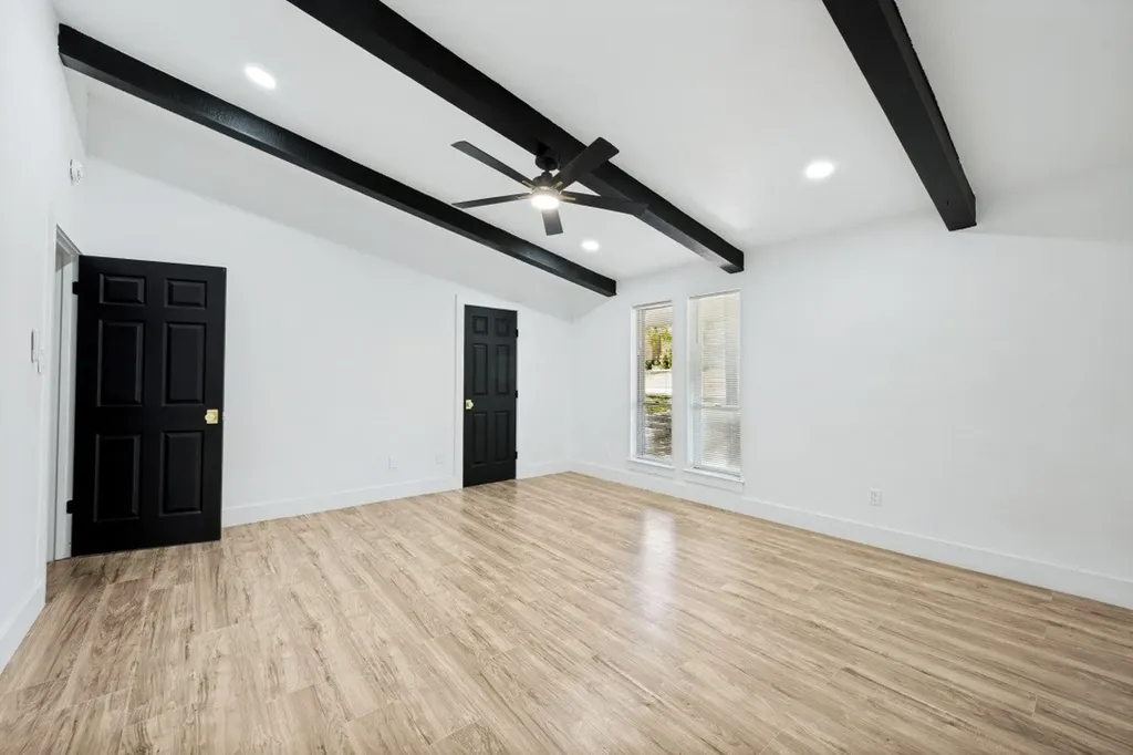 317 Cedar Creek Court Fort Worth TX 76103