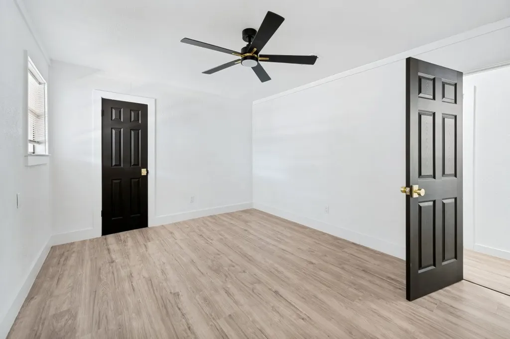 317 Cedar Creek Court Fort Worth TX 76103