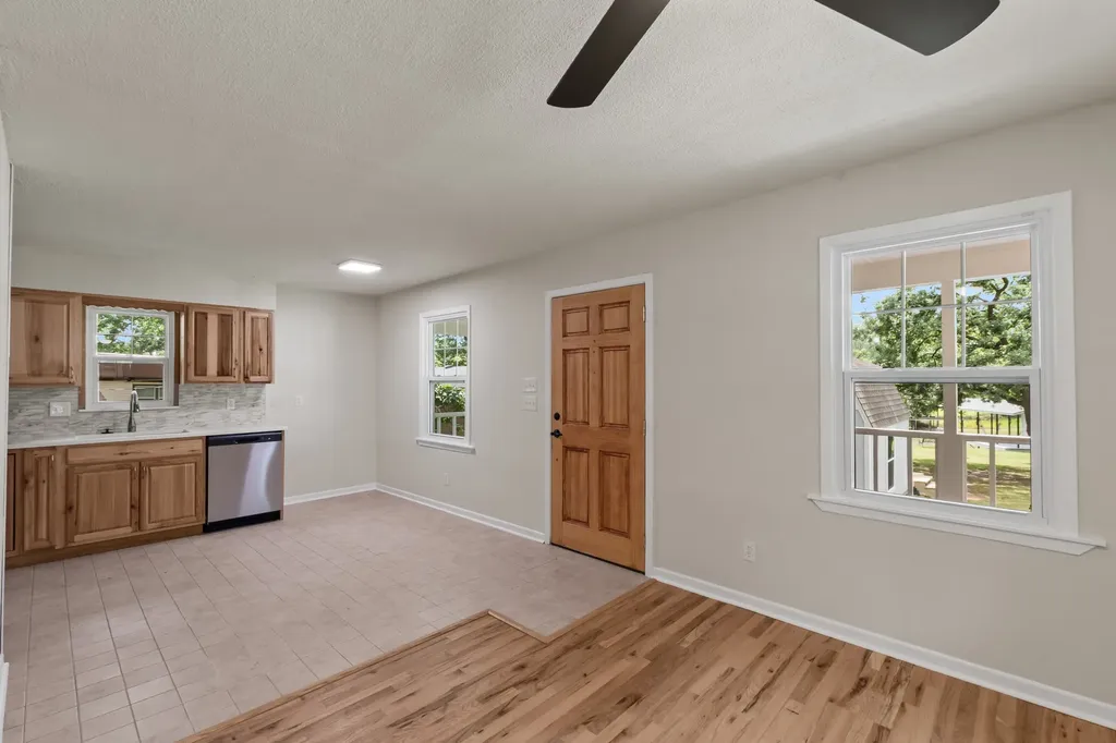 178 Indian Gap Drive Mabank TX 75156