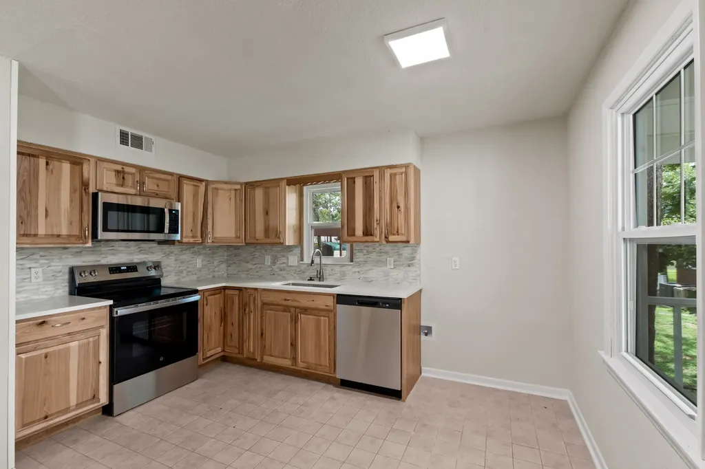 178 Indian Gap Drive Mabank TX 75156