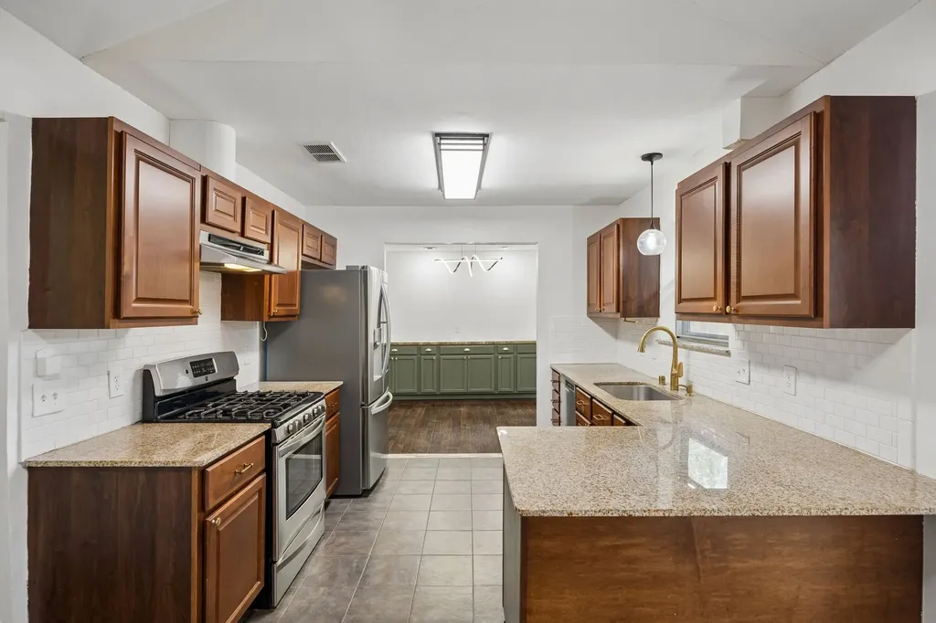 3624 Churchill Lane Plano TX 75075
