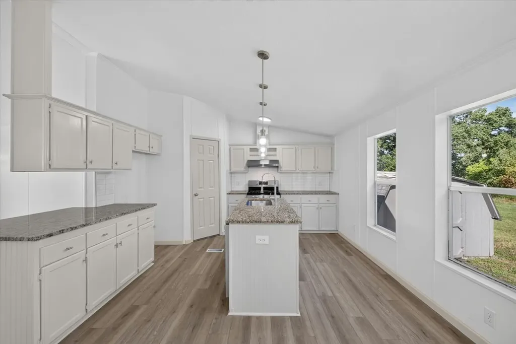 6001 Overbrook Farm Lane Joshua TX 76058